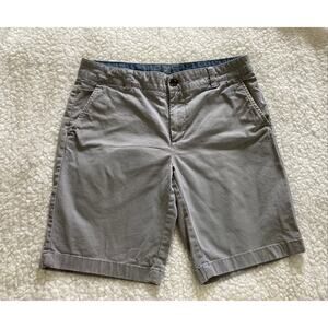 G.H. Bass & Co. women's grey Bermuda summer preppy shorts, size 8